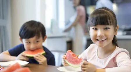 Jaga Usus Anak Tetap Happy? Ini Cara Anti Ribet untuk Bunda