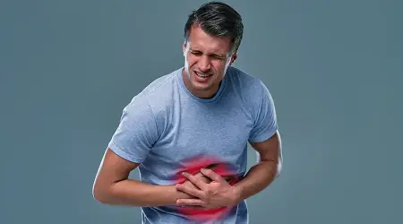 Punya Asam Lambung? Simak Dulu Sebelum Minum Obat Pencahar