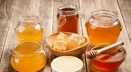 Sembelit Nggak Kunjung Reda? Coba Madu Sebelum Obat!
