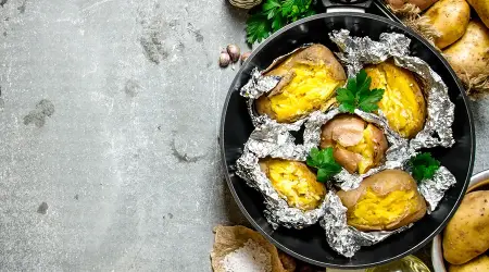 Bye Perih! Ini Makanan yang Aman & Nyaman Buat Lambung Sensitif