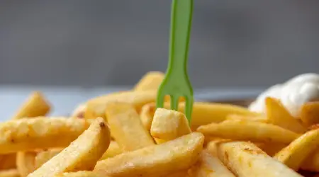 Cepat, Enak, Sehat! Ini Contoh Fast Food yang Nggak Bikin Perut Kaget