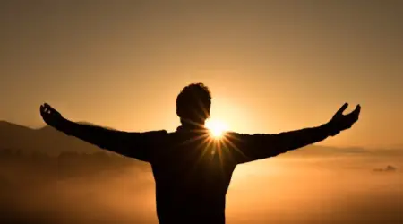 Badan Fit, Perut Aman, Kerjaan Lancar? Buah Tin Bisa Bantu Jaga Work-Life Balance!
